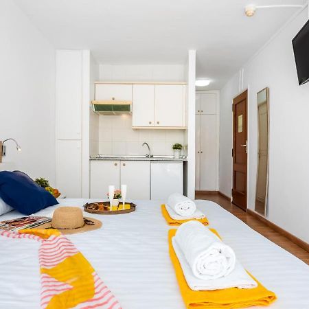 302 Modern, Light, Comfortable Studio With Swimming Pool Playa de las Americas  Luaran gambar